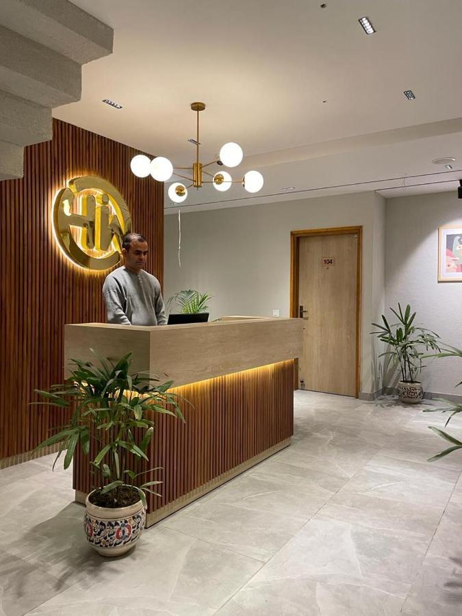Hotel West Inn Premium Kharar Eksteriør billede