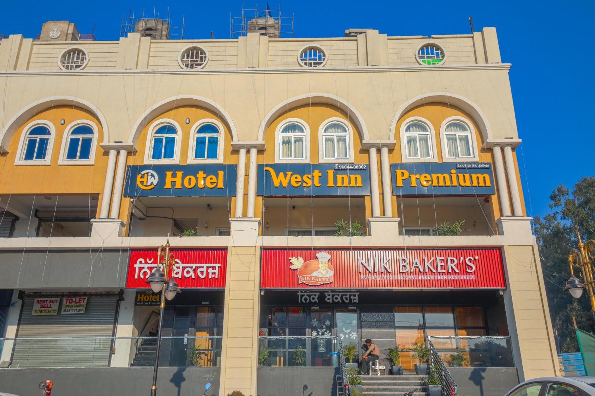 Hotel West Inn Premium Kharar Eksteriør billede
